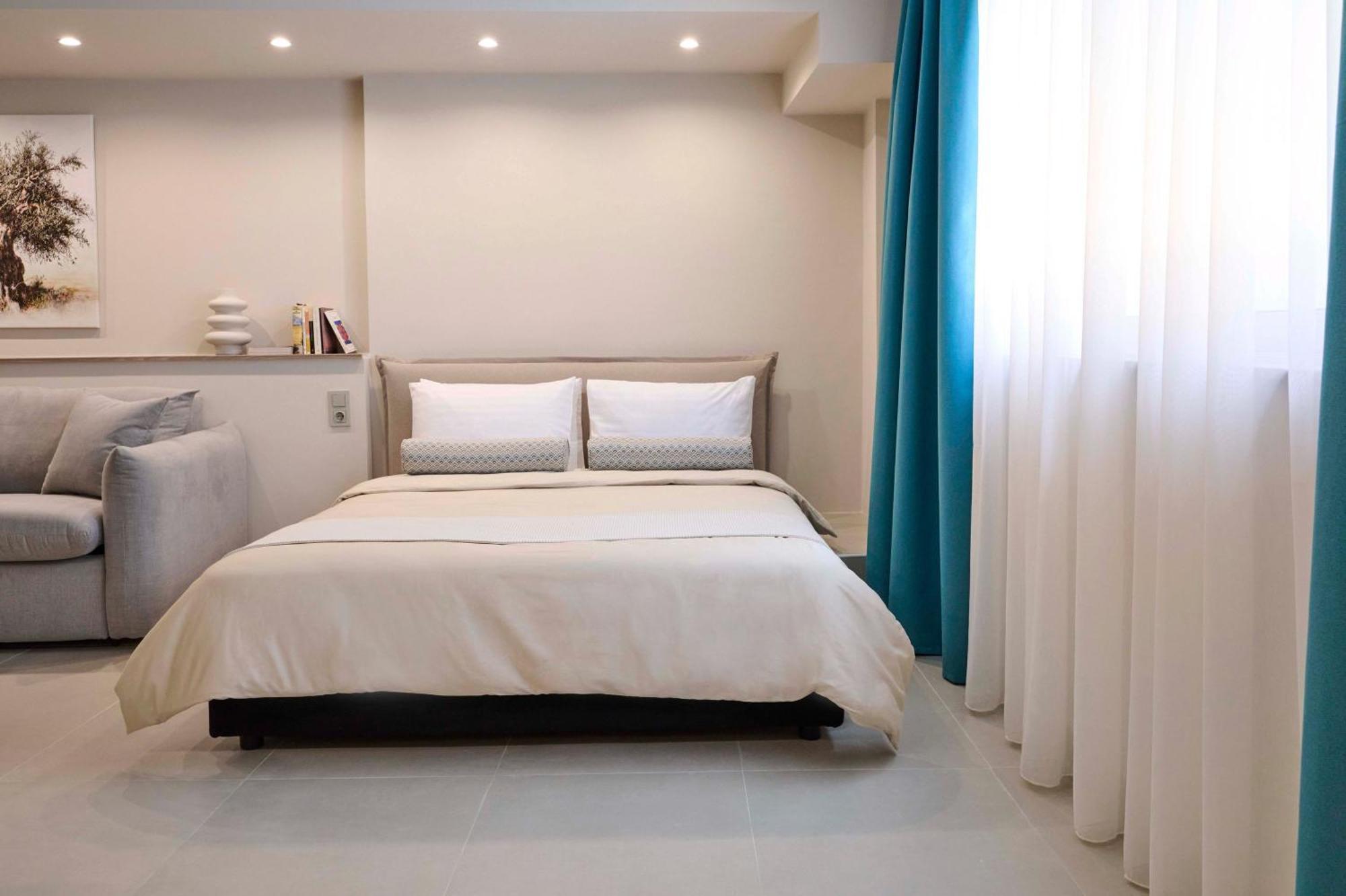 Acropolis Muses - Downtown Luxury Apartments Афины Экстерьер фото